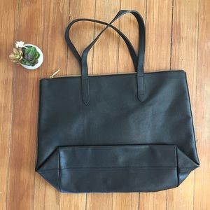 Cuyana Leather Tote